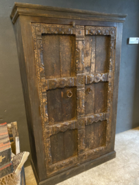 Prachtig  grote unieke stoer oud houten kast kastje landelijk vintage India oosters 2 deurs robuust