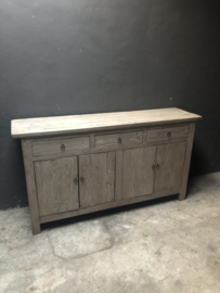 Oude licht vergrijsd houten kast 170 x 45 x H92 cm  dressoir Werkbank sideboard Sidetable ladekast deurtjes landelijk sober stoer