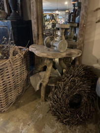 Stoer vergrijsd houten wandmeubel wandtafel wandtafeltje Sidetable console grijs metalen poten landelijk stoer