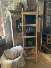Leuke houten ladder licht hout 170 x 49 cm
