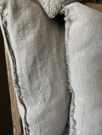 beige linnen kussen 50 x 50 cm inclusief vulling rafels landelijk stoer shabby