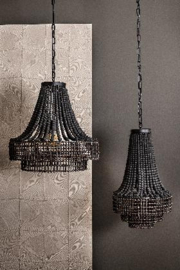 Grote stoere vergrijsde grijszwarte Metalen kroonluchter  hanging lamp hanglamp with beads met houten kralen landelijk stoer industrieel urban PTMD kroonluchter