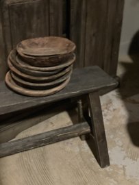 Oude doorleefd houten schaal schaaltje schaaltjes bakje landelijk stoer