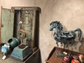 Blikken paard op standaard landelijk vintage old green oud groen turkoois turquoise blauwgroen landelijk horse