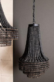 Grote stoere vergrijsde grijszwarte Metalen kroonluchter  hanging lamp hanglamp with beads met houten kralen landelijk stoer industrieel urban PTMD kroonluchter