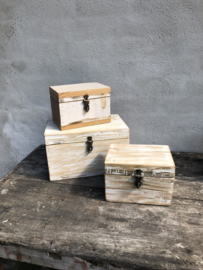 Leuke sloophouten kistjes kistje kist groot vintage sloophout