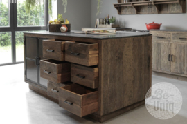 K009 Stoer oud vergrijsd houten kookeiland keukeneiland 180 x 90 x H95 cm eiland sidetable tafel ladekast keukenblok workmate kookeiland grove nerf dressoir sidetable werkbank bureau landelijk landelijke keuken stoer robuust kookeiland keukeneiland SEP