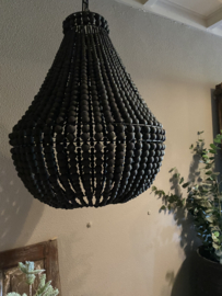 Stoere metalen hanglamp kroonluchter lamp zwart grijs grijze vergrijsd houten kralen metaal  ketting urban stoer industrieel landelijk vintage