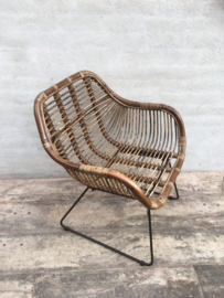 Vintage retro rotan rieten stoel stoeltje stoelen stoeltjes fauteuil fauteuils met armleuningen landelijk industrieel zwart bruin