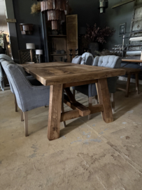 Massieve vergrijsd massief eiken tafel boerentafel eettafel 217 x 102 x H77 cm kloostertafel landelijk robuust stoer eettafel