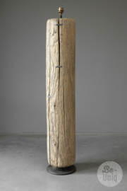 Hele gave robuuste houten lamp vloerlamp staande lamp boomstam biels rond stronk H155 cm landelijk stoer