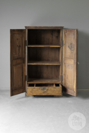 Oud vintage houten kast kastje 2 deurs lade 128 x 67 x 36 cm uniek landelijk brocant