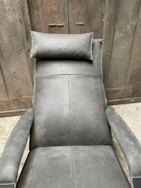 Stoere leren relaxfauteuil relax fauteuil stoel sta-op lounge ligstoel