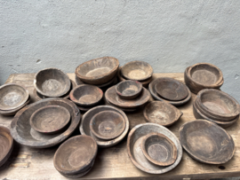 Orginele kleine XS oude vergrijsd houten schaaltjes bordje bord bordjes plate bakjes schaaltje bakje stoer landelijk