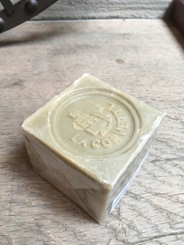 Savon de Marseille blok ruwe zeep olijf olijven 72% d'huile olive  200 gr