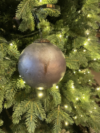 Stoere kerstbal decoratie bol bal bollen ballen landelijk grijs Grey brons stoer