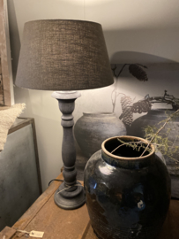 Stoere naturel grijs bruine houten balusterlamp 50 cm tafellamp landelijk stoer robuust