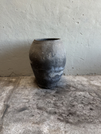 Oud stenen kruik olijfkruik waterkruik pot vaas 60 cm hoog 43 cm doorsnede landelijk antieke pot nr 6