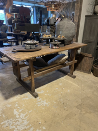 Oude houten werkbank werktafel met trog keukentafel werkeiland tafel Sidetable bureau buro landelijk stoer oud