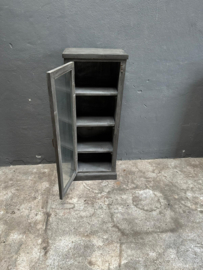 vergrijsd grijs zwart houten Vitrinekastje wandkastje keukenkastje kastje Vitrinekastjes vitrine glaskast keukenkastjes landelijk stoer