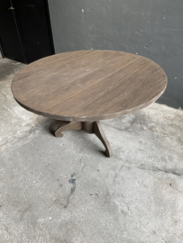 Grote oud vergrijsd houten tafel eettafel bolpoot eetkamertafel rond 140 cm bijzettafel wijntafel wijntafeltje landelijk stoer