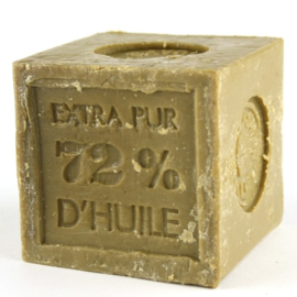 Grof blok savon de  Marseille zeep olijfolie olijfgroen khaki army landelijk robuust stuk 300 gram