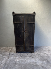 Grote oude antieke houten 2 deurs kast stoer landelijk vintage 172 x 83 x 53 cm
