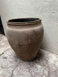 Prachtige grote stenen kruik vaas bloempot vaas landelijk sober grijs beige vergrijsd H72 x 60 cm