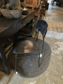 Leuke oude zwarte stoeltjes vintage