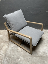 Gave fauteuil stoel lounge hout stof ( linnen ) canvas grey grijs landelijk sober modern mix