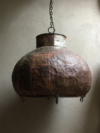 Stoere oude metalen hanglamp Lampekap ketel lamp oude waterpot emmer vintage urban metaal rond landelijk industrieel