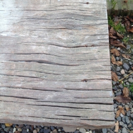 Prachtige originele oude vergrijsd houten tafel salontafel bijzettafel landelijk stoer vergrijsd hout houten tafel
