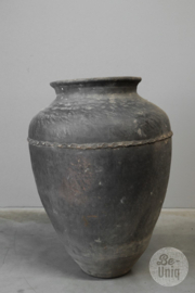 Prachtige grote unieke stenen kruik grijs vaas pot landelijk stoer 72 x 53 cm tribal