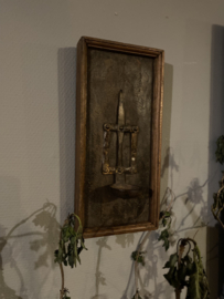 Stoere vintage houten wandkandelaar wandornament wandpaneel met metalen lepel landelijk stoer industrieel