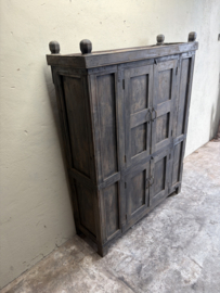 Leuk oud houten kast kastje 2 x 2 deuren halkastje legplanken vergrijsd origineel oudje landelijk stoer sober