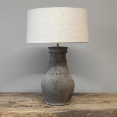 Prachtige kleine grijze stenen Kruiklamp kruik tafellamp inclusief linnen kap landelijk stoer 40 x 20 cm