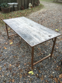 Oude landelijke industriële eettafel klaptafel markttafel  werkbank werktafel 160 x 80 cm oud vintage stoer