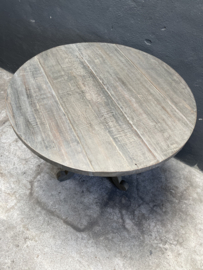 Oud vergrijsd houten tafel tafeltje rond 80 cm bijzettafel bijzettafeltje wijntafel wijntafeltje landelijk stoer grijs