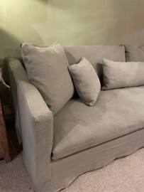 Prachtige grote linnen bank sofa landelijk sober stoer kussens Sits donker beige