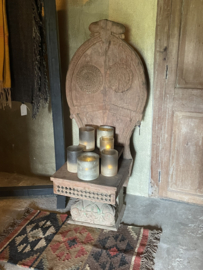 HOFFZ Hele gave unieke oude houten stoel tempel huistempel Sidetable wandmeubel vintage kolom zuil sokkel Oosters landelijk