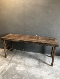 Stoere oude hout houten sidetable buro bureau klaptafel doorleefd industrieel markttafel landelijk hout metaal