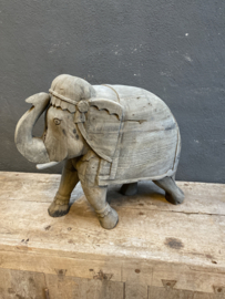 Oud vergrijsd houten beeld olifant origineel oud  landelijk stoer