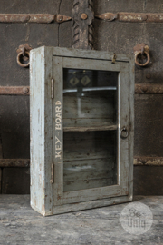 Oud vitrine kastje wandkastje sleutelkastje key kastje kast 46 x31 x 10 cm grijs grey staalgrijs vintage Oosters vitrinekastje stoer landelijk Brocant industrieel