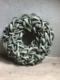 Grijs groene old green wash Krans krul Coco cut wreath 80 cm