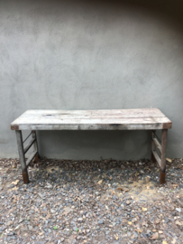 Stoere oude hout houten sidetable buro bureau klaptafel doorleefd industrieel markttafel landelijk hout metaal