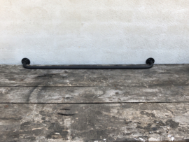 metalen stang rail muurstang 78 cm zwart mat old look handdoekenrek landelijk industrieel vintage