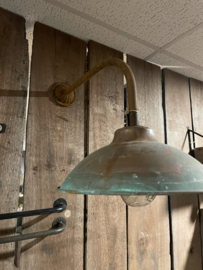 Metalen wandlamp Stallamp buitenlamp buitenverlichting metalen kap roest glazen stolp landelijk industrieel vintage stoer