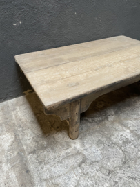Stoer vergrijsd houten salontafel 80x47,5x H28cm bijzettafel Salontafeltje Tafeltje Bijzettafeltje landelijk stoer sober oud Chinees koffietafeltje