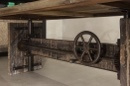 Stoere zware industriele houten tafel bar werktafel eettafel in hoogte verstelbare bartafel countertafel landelijk vintage met metalen wiel en details 220 x 100 cm