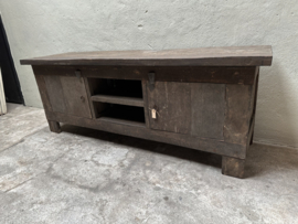 Stoer oud houten tv meubel televisiemeubel dressoir wandmeubel ladekast urban televisie kast audio landelijk stoer industrieel vintage